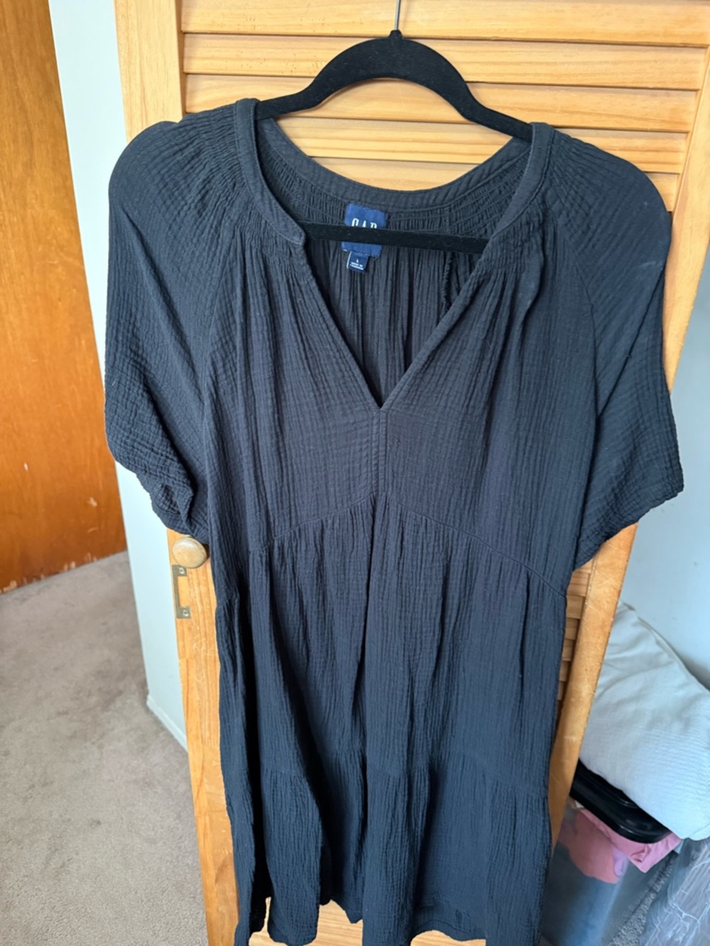 GAP Black Textured V-Neck gauze dress